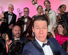 Obsada The Studio świętuje wygraną Emmy (źródło zdjęcia: Apple.com)