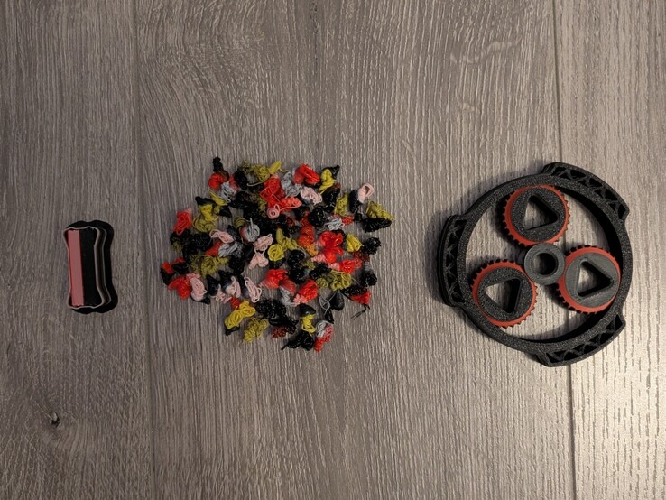 Wieża oczyszczająca, odpady oczyszczające i Gear fidget spinner.