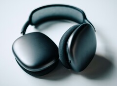 AppleairPods Max można tymczasowo naprawić, umieszczając je w zamrażarce na godzinę (źródło zdjęcia: Sam Grozyan)