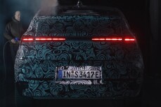 Po wstępnych szkicach, nowe Audi A2 e-tron prezentuje się teraz w pełnej krasie, z kamuflażem podczas jazd testowych na lodzie i śniegu w północnej Szwecji oraz w tunelu aerodynamicznym.