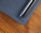 Zarówno Huion Ink, jak i Note E są wyposażone w rysiki, choć są to różne modele.