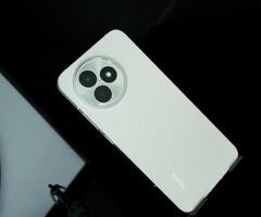 Nie wiadomo, czy telefony Xiaomi 15T przyjmą konstrukcję Redmi K80 Extreme Edition. (Źródło obrazu: Digital Chat Station)