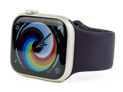 Testy zegarka Apple Watch Series 8 (aluminium, 45 mm)