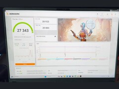 Zmodyfikowany laptop RTX 5090 Time Spy wynik benchmarku: 27 343 punktów ogółem i 28 923 dla GPU (źródło obrazu: Reddit/u/Pristine_Wing5716)