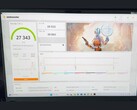 Zmodyfikowany laptop RTX 5090 Time Spy wynik benchmarku: 27 343 punktów ogółem i 28 923 dla GPU (źródło obrazu: Reddit/u/Pristine_Wing5716)