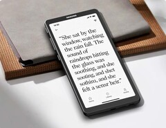 Urządzenie Dasung Link 2 wyświetla obraz z ekranu smartfona na panelu E-Ink o przekątnej 6,7 cala.