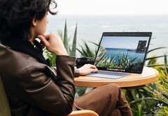 Apple a Amazon może opracowywać konkurenta dla MateBook Fold, który jest tutaj przedstawiony (źródło zdjęcia: Huawei)