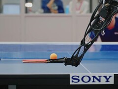 Robot Sony do tenisa stołowego pokonuje elitarnych graczy.