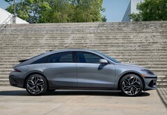 Elektryczny Hyundai Ioniq 6 fastback (źródło zdjęcia: Hyundai USA)