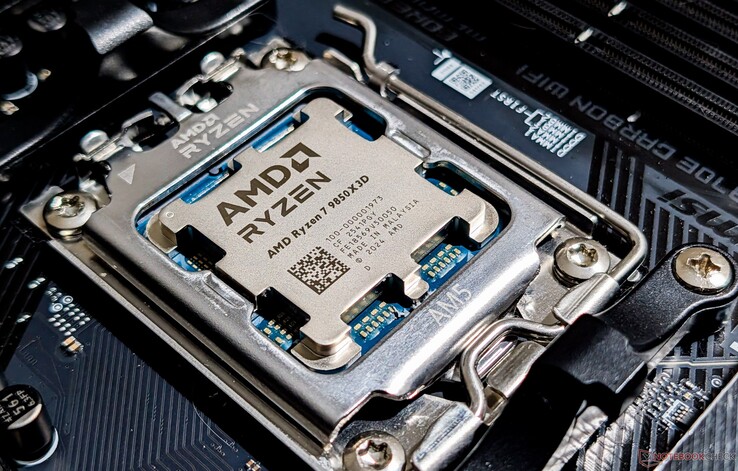 AMD Ryzen 7 9850X3D na płycie głównej MSI MAG X870E Carbon Wi-Fi