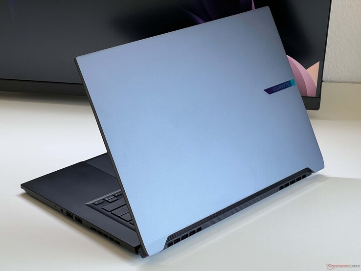 Gigabyte Aero X16