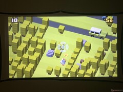 Nawet proste gry, takie jak Crossy Road, są na granicy niegrywalności.