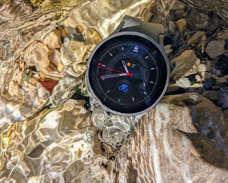 Galaxy Watch5 Pro to wytrzymały, outdoorowy smartwatch Samsunga