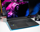 Potężny komputer do gier z wyświetlaczem 4K Mini-LED, kartą graficzną RTX 5090 i 128 GB pamięci RAM – recenzja modelu Asus ROG Strix SCAR 18 G835LXG