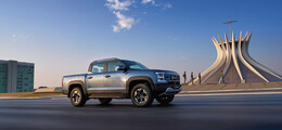 Nowy pickup BYD Shark z napędem hybrydowym typu plug-in łączy w sobie zdolność holowania ładunku o masie 2,5 tony z komfortem nowoczesnego SUV-a.