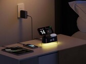 Urządzenie ChargeUltra G4 umożliwia ładowanie wielu urządzeń i pełni jednocześnie funkcję lampki nocnej