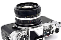Obiektywy NONIKKOR-MC 35 mm to przystępne cenowo obiektywy w stylu vintage dla miłośników fotografii manualnej. (Źródło obrazu: ArtraLab)