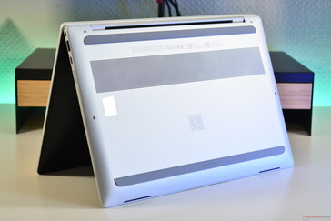 HP EliteBook X G2i: Dolna pokrywa