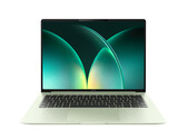 Honor MagicBook 14 Pro ma baterię o pojemności 92 Wh i reklamowany 15-godzinny czas pracy na baterii.