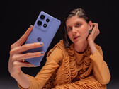 Motorola dołącza parę słuchawek Moto Buds+ do zamówień Edge 50 Pro. (Źródło zdjęcia: Motorola)