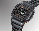 MRG-B5000HT-1 wykorzystuje negatyw LCD, aby dopasować się do stonowanego ciemnoszarego wykończenia powłoki DLC (źródło zdjęcia: Casio)