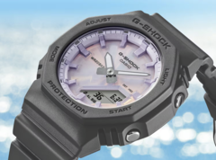 Casio G-Shock GMA-P2100PC-1AJF (na zdjęciu) jest bardziej zegarkiem unisex, mimo że jest sprzedawany jako model przeznaczony wyłącznie dla kobiet. (Źródło zdjęcia: Casio)