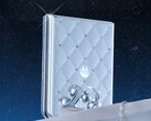 Motorola Razr 60 Swarovski Limited Edition może kosztować więcej niż standardowa wersja ze względu na kryształy. (Źródło zdjęcia: Motorola)