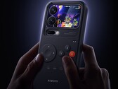 Dzięki temu etui, dostępnemu jako import, mogą Państwo zmienić Xiaomi 17 Pro i Pro Max w przenośne urządzenie do gier (źródło obrazu: Xiaomi)
