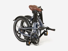 Rower składany Decathlon Btwin E-FL 900 jest lżejszy niż Btwin E-Fold 900 (na zdjęciu). (Źródło zdjęcia: Decathlon)