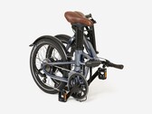 Rower składany Decathlon Btwin E-FL 900 jest lżejszy niż Btwin E-Fold 900 (na zdjęciu). (Źródło zdjęcia: Decathlon)