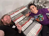 Jacob Weldon i Raquel Lin znaleźli główne taśmy z Reboot. (Zdjęcie: Reboot Rewind/Jacob Weldon/Raquel Lin)