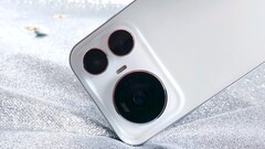 Honor Magic9 Pro Max oraz jego tańsze modele z aparatami Arri można sprowadzić z Chin.