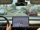Tryb Full Self-Driving Tesli w akcji (zdjęcie: Fabian Luque/YouTube)