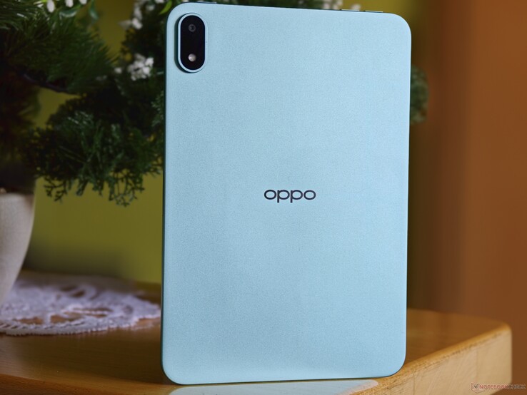 Oppo Pad Mini w kolorze miętowo-zielonym