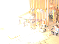 Obraz żarówki świecącej z pełną mocą (źródło obrazu: styropyro; przycięty zrzut ekranu)