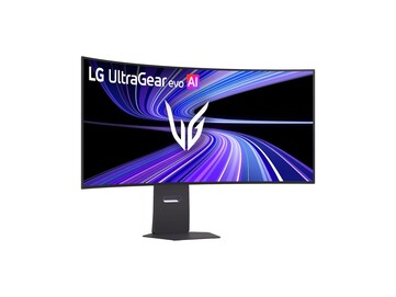 LG 45GX950B B ma zakrzywiony ekran 800R