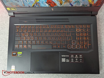 Klawiatura i panel dotykowy