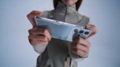 10 Pro i jego aktywny wentylator. (Źródło obrazu: RedMagic)