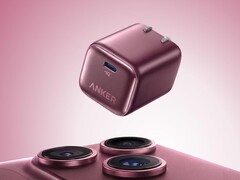 Nowa ładowarka Anker Nano Charger Neo (na zdjęciu) może naładować iPhone'a 18 Pro Max do 80% w ciągu 32 minut.