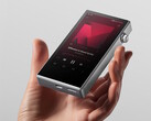 Cyfrowy odtwarzacz audio Astell & Kern PD5 z aluminiową obudową waży zaledwie 6,98 uncji (198 g).