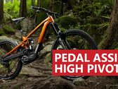 Nowy Trek Slash Plus eMTB jest wyposażony w cichy, lekki silnik zapewniający duży zasięg i nieinwazyjne dostarczanie mocy. (Źródło zdjęcia: Trek)