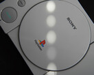 Oryginalna konsola PlayStation 1.