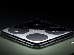 Oczekuje się, że Xiaomi zastąpi 15 Pro, na zdjęciu, przed końcem przyszłego miesiąca. (Źródło zdjęcia: Xiaomi)