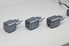Trzy nowe ładowarki o mocy 100 W są wyposażone w jeden, dwa lub trzy porty USB