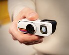 Insta360 Go 3S jest dostępny w zestawie retro z zupełnie nową podstawą.