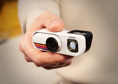 Insta360 Go 3S jest dostępny w zestawie retro z zupełnie nową podstawą.