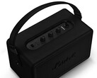 Emberton III w filmie „Pitch Black”