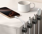 Organizery kabli Ugreen (na zdjęciu) mają magnetyczną pokrywę (źródło zdjęcia: Ugreen)