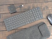 Recenzja HP EliteBoard G1a AI: Komputer PC ukryty na widoku