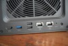 Tył urządzenia Ugreen NASync DXP4800 GT